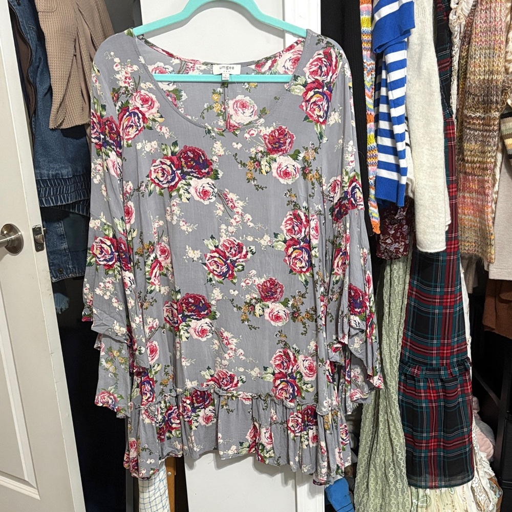 Umgee Gray Floral Mini Dress